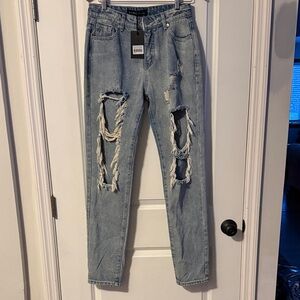 Lioness Brooks Boyfriend Jeans Distressed NWT Size 8